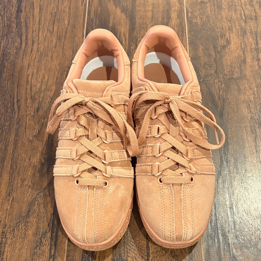 K-Swiss Women's Cork Colored Suede Sneakers Size 8.